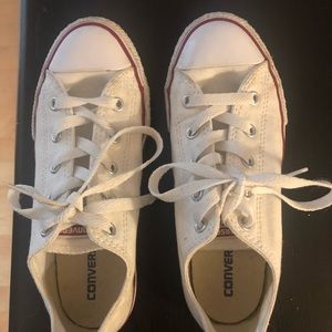 Converse size 2 white youth. In great shape.